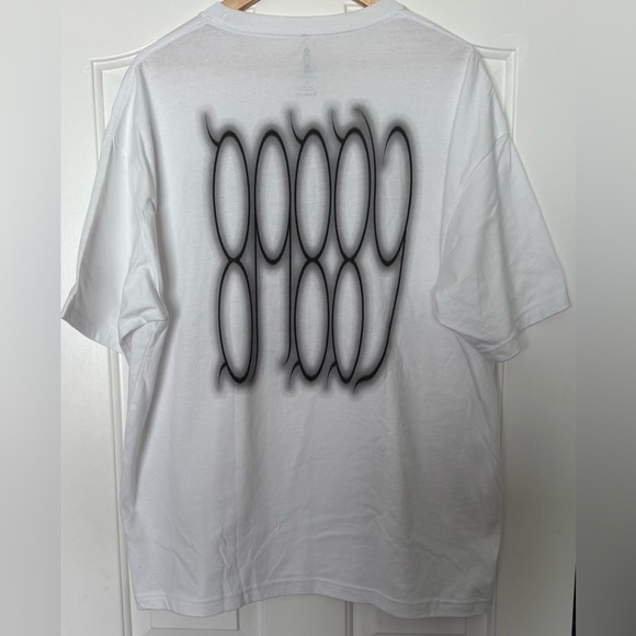 Bobby Radio XL Graphic Tee – Tribal Headphones Art Shirt, 9989 Airbrush Back - Picture 4 of 7